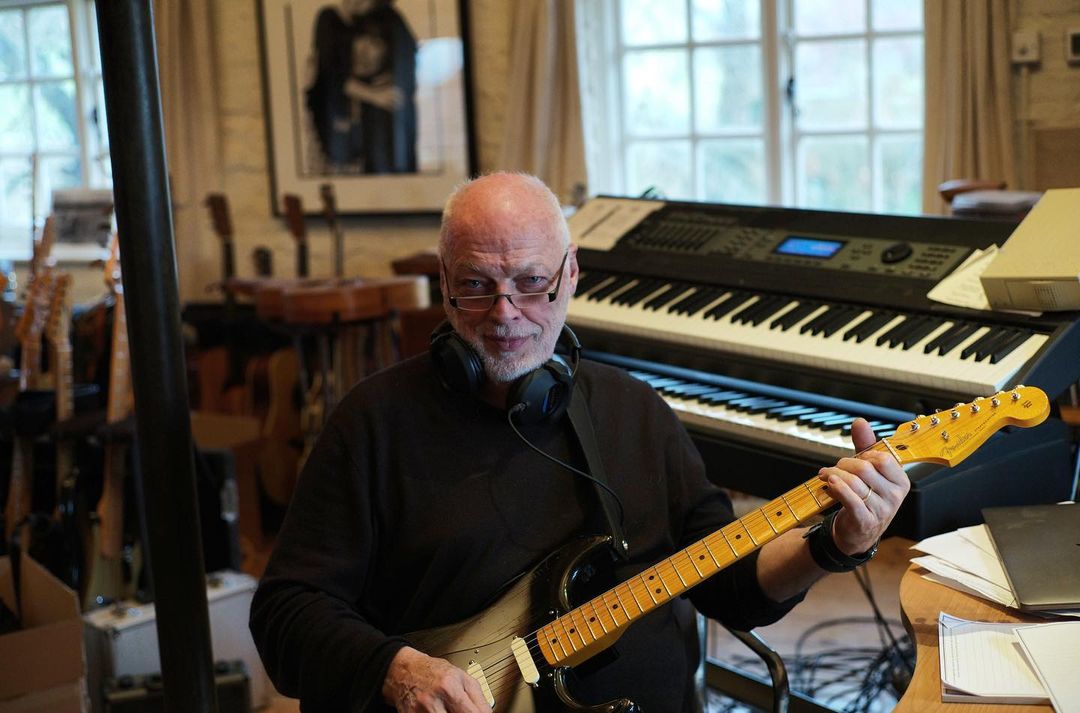 David Gilmour pictured in the studio by Polly Samson - Pink Floyd - A  Fleeting Glimpse